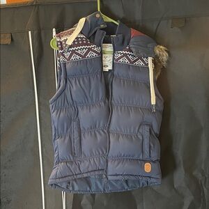 Women's Blue Puffer Vest with Patterned Shoulders